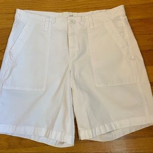 Gap white Girlfriend Chino Shorts